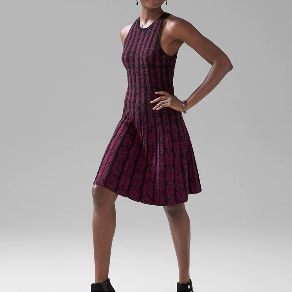 ⭐️NEW⭐️White House Black Market (WHBM) Sleeveless Python-Print Sweater Dress - Picture 3 of 13